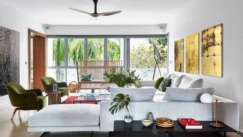 4. Rumah Tropis Modern yang Elegan